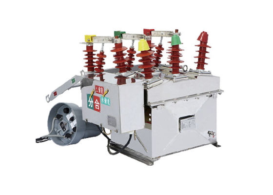 قطع کننده مدار خلاء بیرونی 12kV فولاد ضد زنگ ساخته شده 3 قطب خارج از خانه قدرتمند قطع کننده مدار خلاء رنگ نقره ای