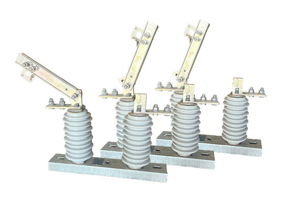 سوئیچ قطع برق S&amp;C Loadbuster سوئیچ قطع ولتاژ بالا بر روی سیستم انرژی تجدید پذیر