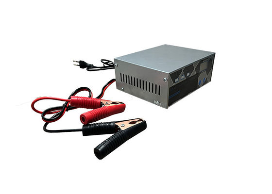 شارژر باتری موتور هوشمند 260W دستی قابل تنظیم AGM Jump Starter شارژر باتری اتومبیل قابل حمل با رنگ نقره ای